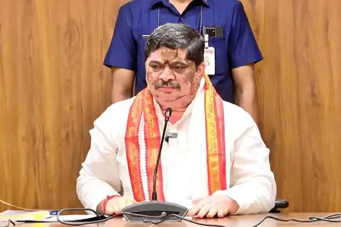 PONNAM PRABHAKAR